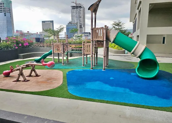 Aparthotel Mcm Staycation At Base Line Premier