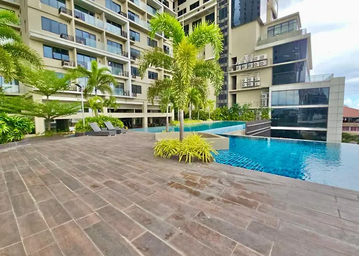 Aparthotel Mcm Staycation At Base Line Premier 3*